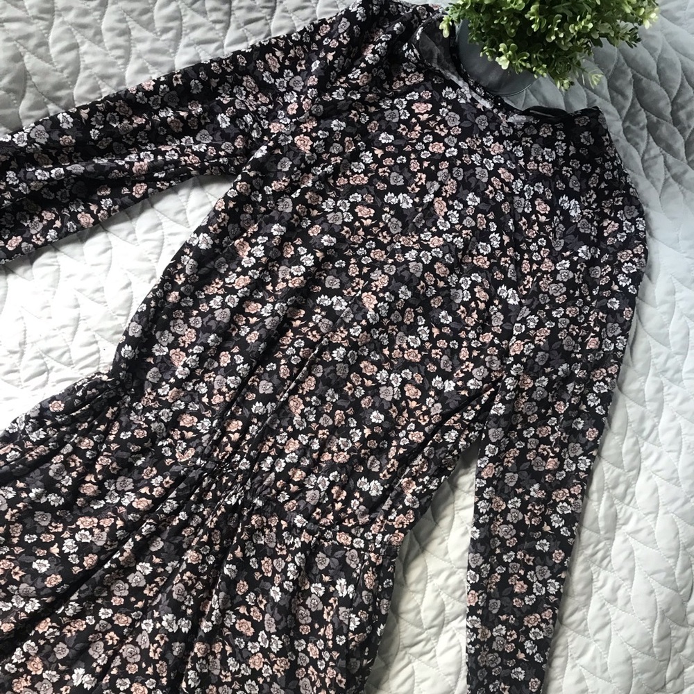 H&M romper - Picture 2 of 5